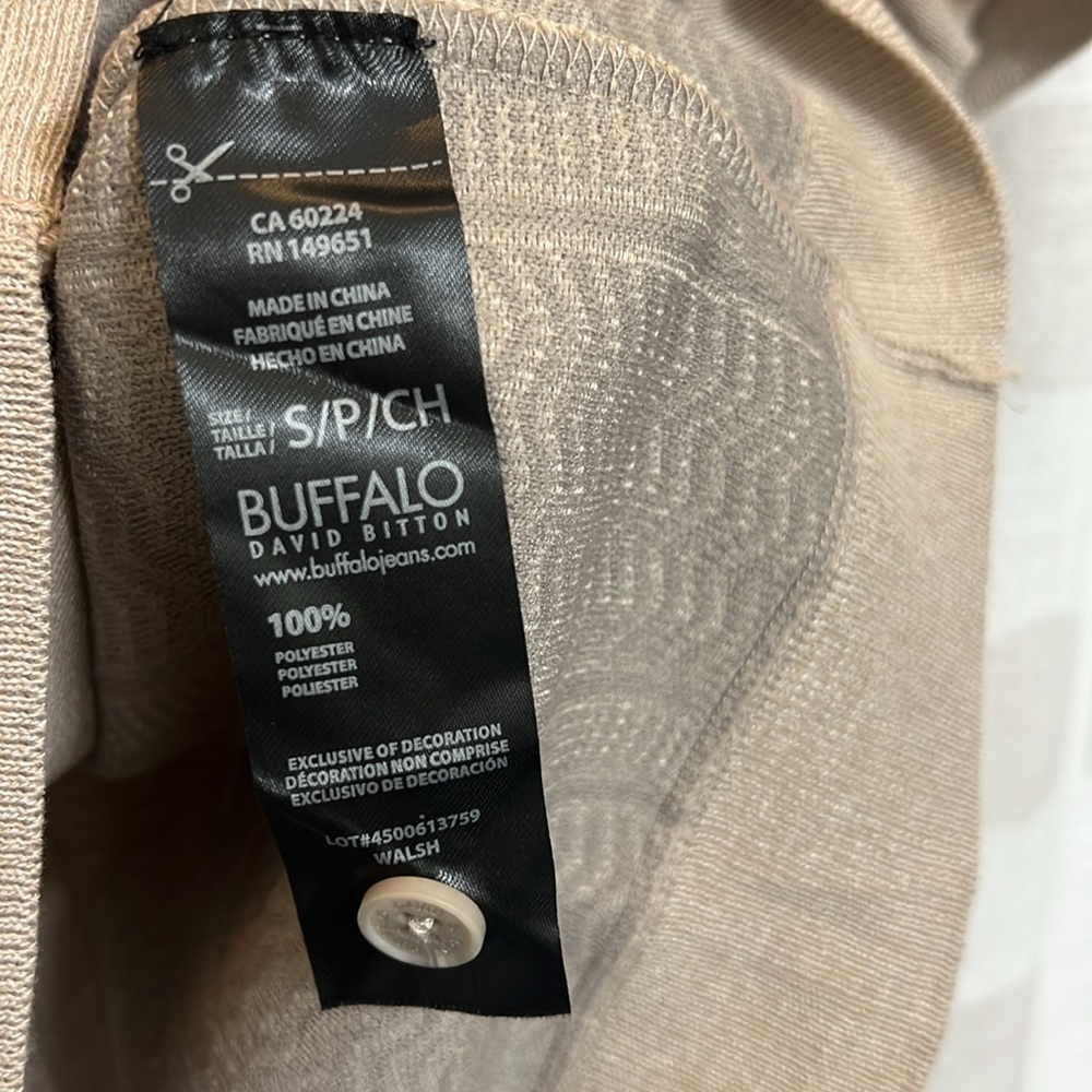 BUFFALO DAVID BITTON
Walsh Button-Front Beige Short Sleeve knit Shirt Size S - Picture 9 of 11